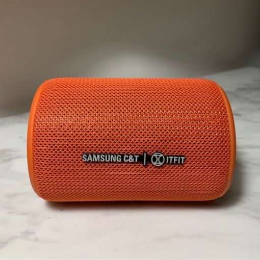 Picture of  Samsung C&T ITFIT IPX7 Waterproof Bluetooth Speaker(Parallel Goods) 